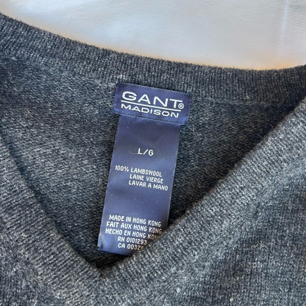 Gant Men's V-Neck Sweater in Charcoal Gray - Picture 3 of 4